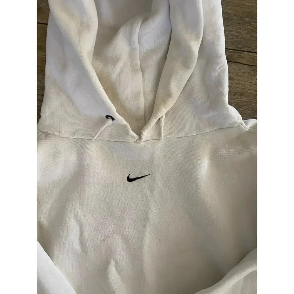 Nike Men's White vintage rare center Swoosh Sweatshirt Size Medium - Picture 2 of 9